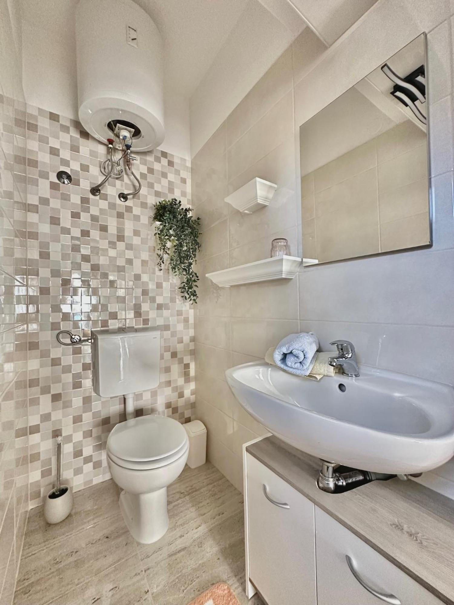 Apartments Hajl 克尔克 外观 照片
