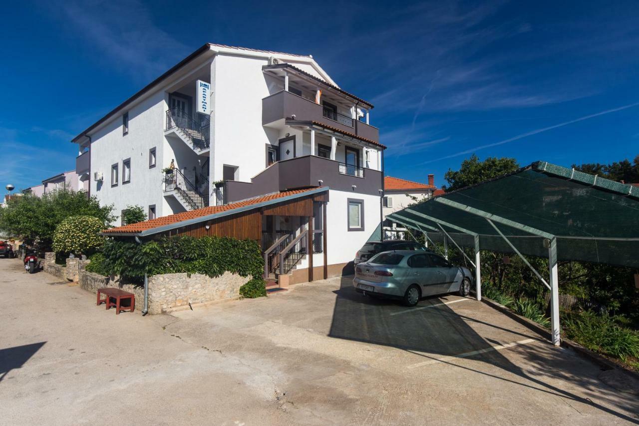 Apartments Hajl 克尔克 外观 照片