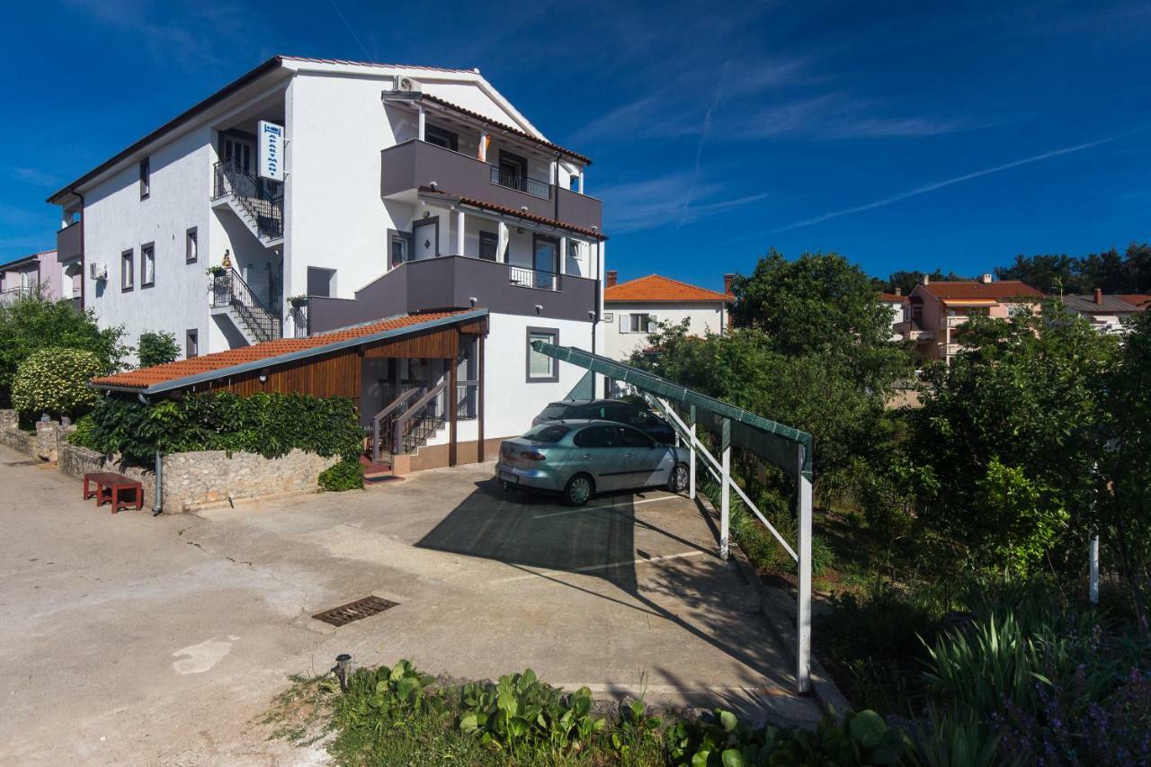 Apartments Hajl 克尔克 外观 照片